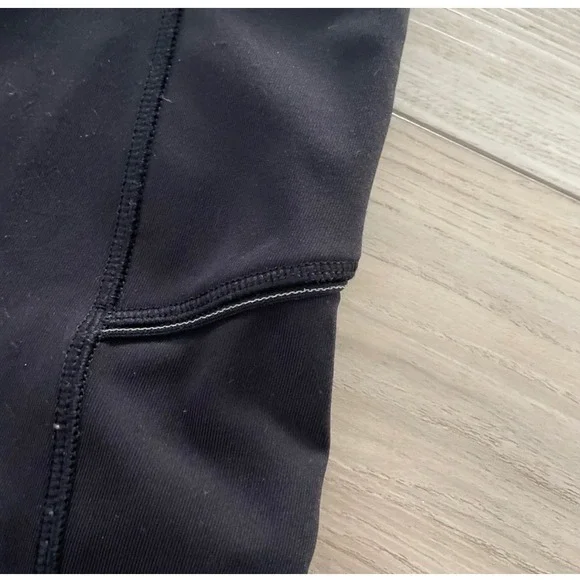 Lululemon High Rise Pocket Leggings Black Size 2 Athletic Athleisure - Picture 3 of 6
